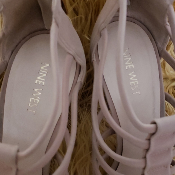 Sexy Nude Nine West Heels Size 9 - Picture 7 of 8